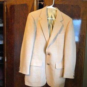 Men’s vintage custom made camel hair blazer